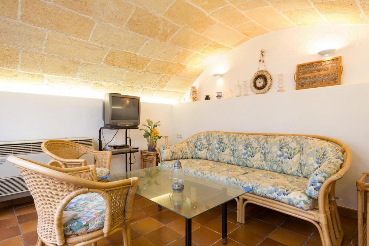Sa Font Villa Ciutadella  Luaran gambar